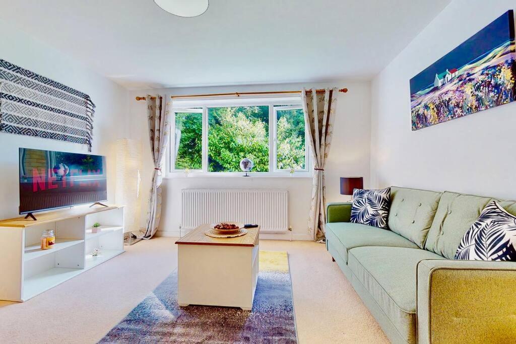 Super-Quiet Town Centre Flat 5 Min Walk To Station Apartman Royal Tunbridge Wells Kültér fotó