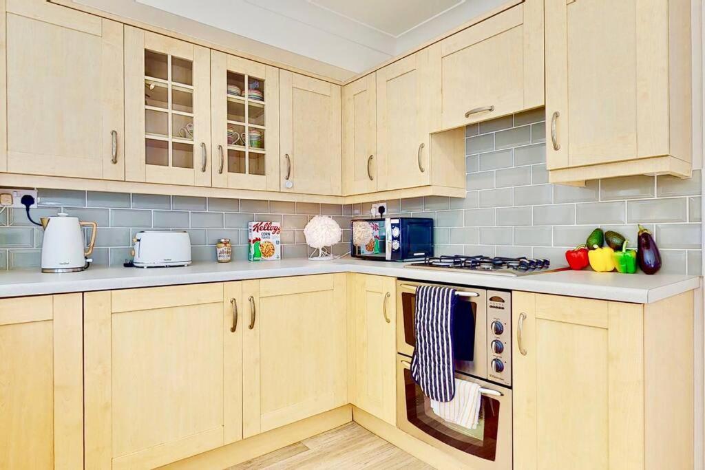 Super-Quiet Town Centre Flat 5 Min Walk To Station Apartman Royal Tunbridge Wells Kültér fotó